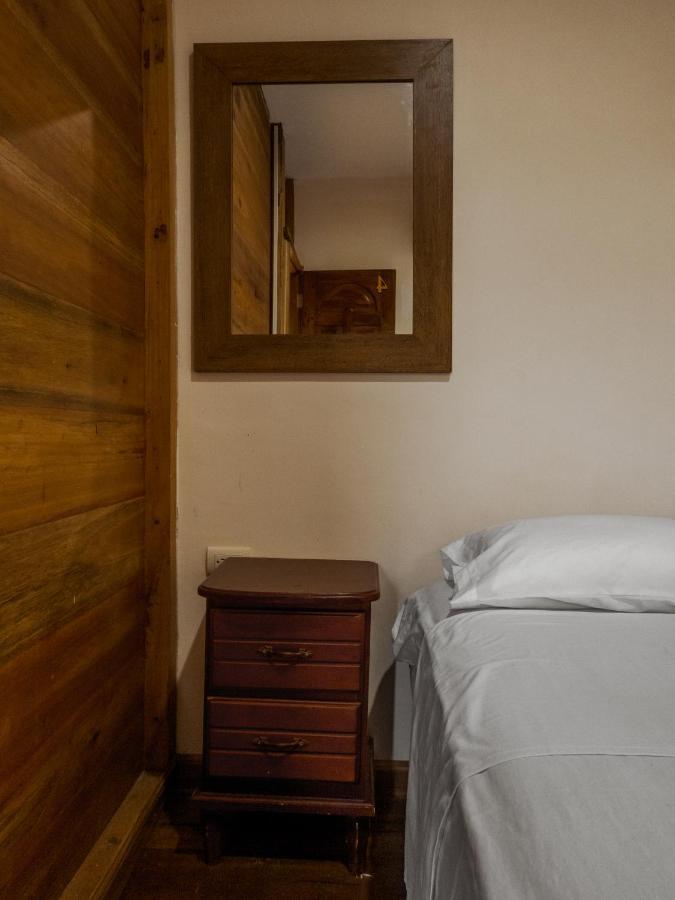 Hostal Tortuga Dorada ปูแอร์โตโลเปซ ภายนอก รูปภาพ