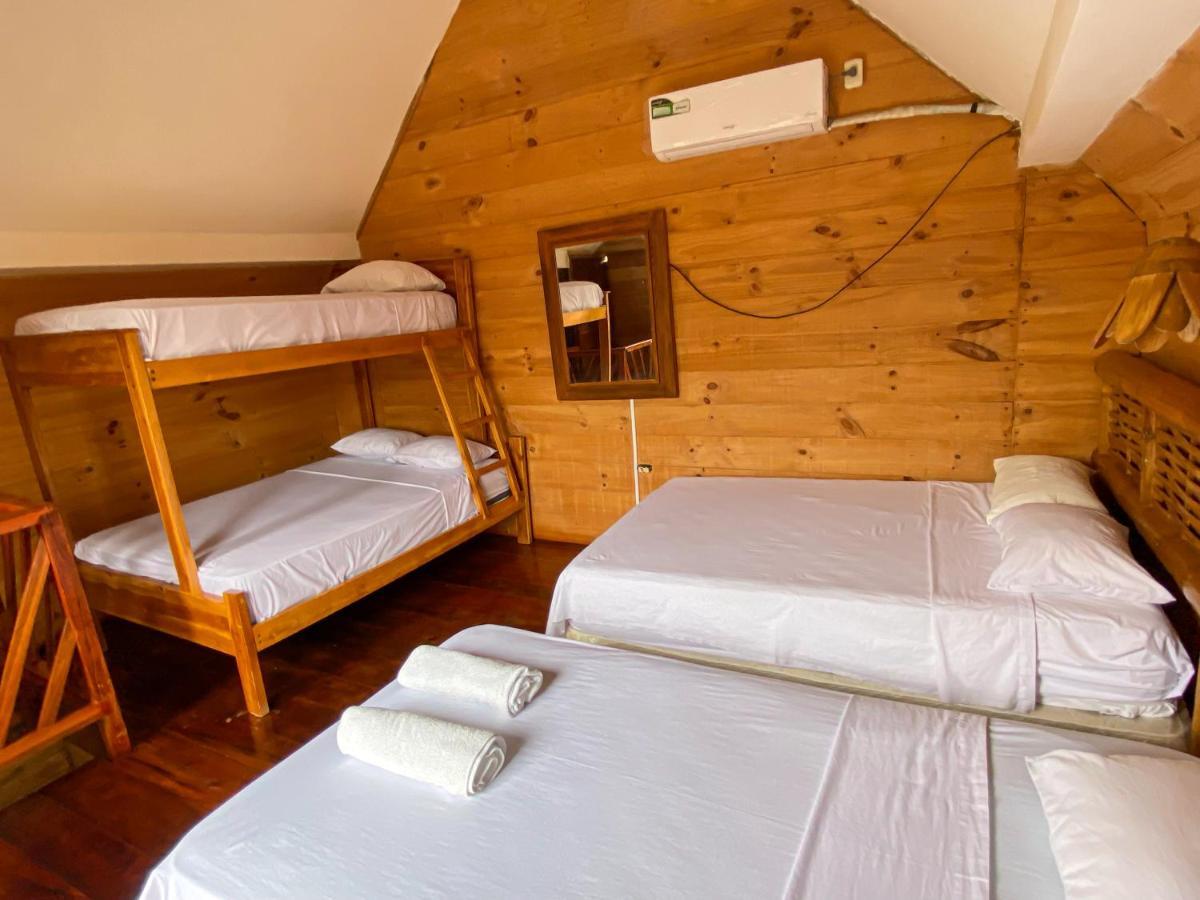 Hostal Tortuga Dorada ปูแอร์โตโลเปซ ภายนอก รูปภาพ