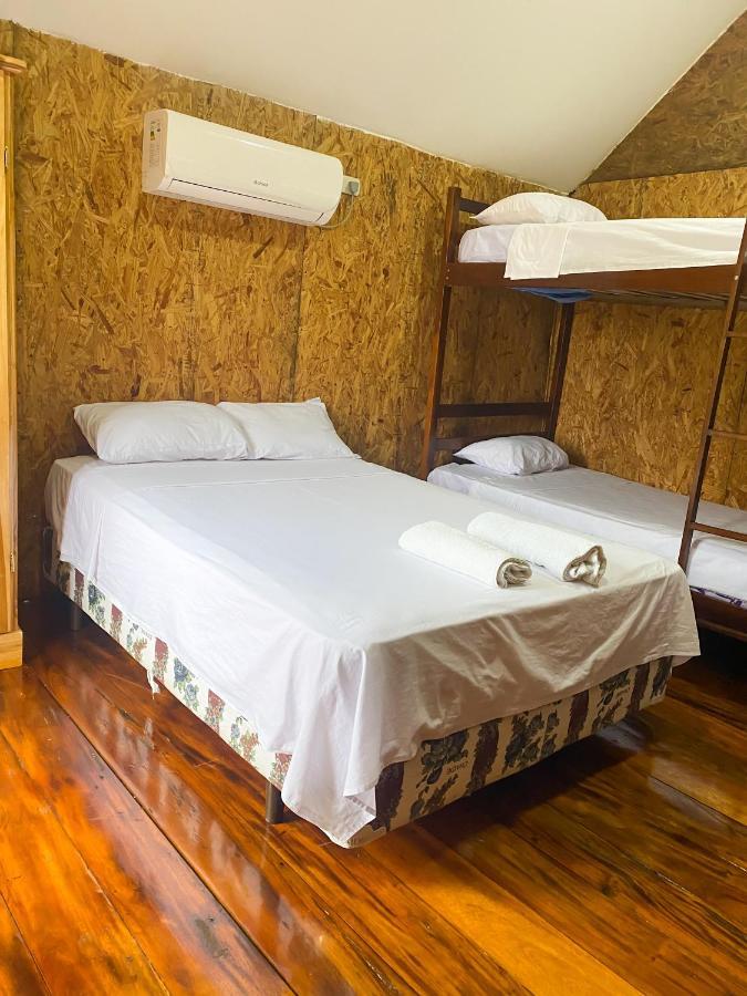 Hostal Tortuga Dorada ปูแอร์โตโลเปซ ภายนอก รูปภาพ